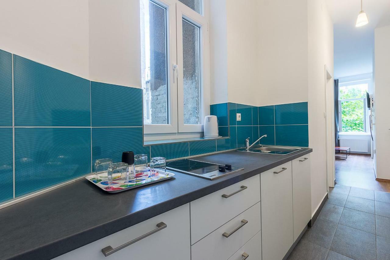 Apartment Bravo *